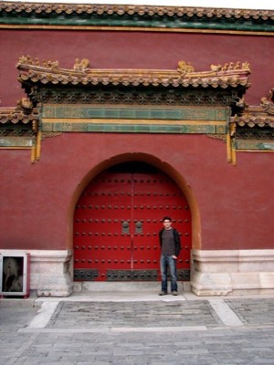 Joe by big red door