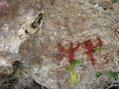 Undecifered petroglyphs near beach