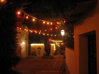 Walk home from dinner capri