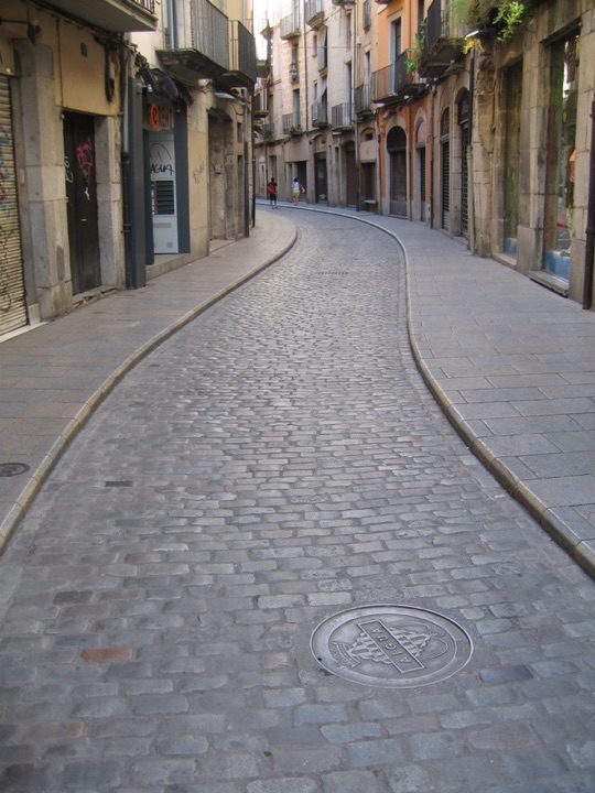 Winding gerona streets 2