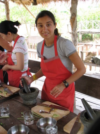 Grinding_the_curry Grinding_the_curry