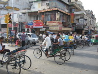 Intersection_in_old_delhi