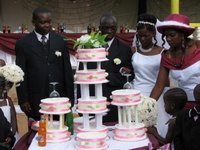 Cutting_of_wedding_cake Cutting_of_wedding_cake